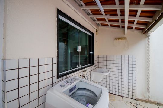 Área de Serviço de casa à venda com 2 quartos, 88m² em Jardim Maia, Guarulhos