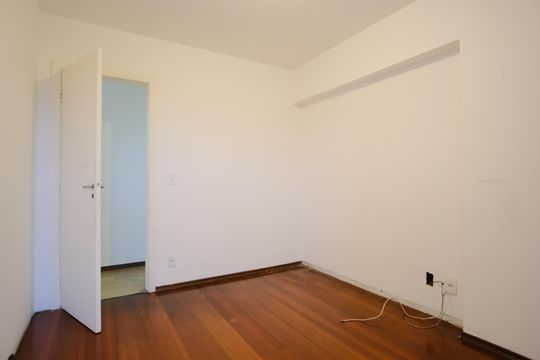 Quarto 2 de apartamento para alugar com 2 quartos, 70m² em Penha de França, São Paulo