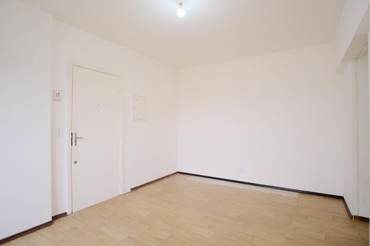 Sala de apartamento para alugar com 2 quartos, 70m² em Penha de França, São Paulo