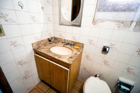 Pia de casa para alugar com 6 quartos, 465m² em Vila Matilde, São Paulo