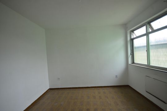 Quarto 3 de casa para alugar com 3 quartos, 100m² em Madureira, Rio de Janeiro