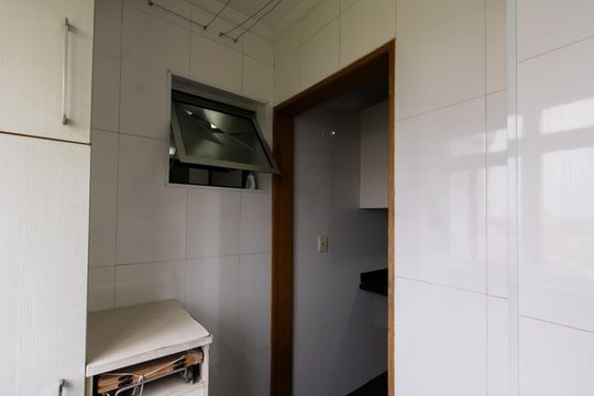 Área de Serviço de apartamento para alugar com 3 quartos, 65m² em Cidade Líder, São Paulo