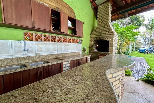 Área comum - Churrasqueira de apartamento para alugar com 1 quarto, 70m² em Campeche Leste, Florianópolis