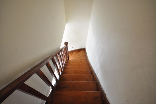 Escada de casa para alugar com 2 quartos, 250m² em Vila Paiva, São Paulo