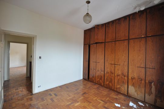 Quarto 2 de casa para alugar com 2 quartos, 250m² em Vila Paiva, São Paulo