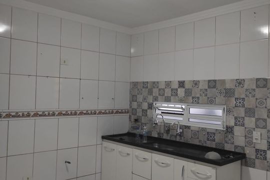 Casa à venda com 3 quartos, 125m² em Jardim Santa Maria, Guarulhos