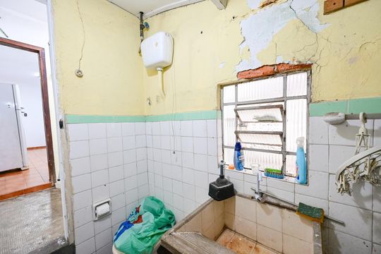 Lavanderia de casa para alugar com 2 quartos, 120m² em Saúde, São Paulo
