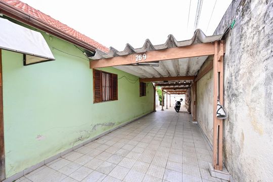 Garagem de casa para alugar com 2 quartos, 120m² em Saúde, São Paulo