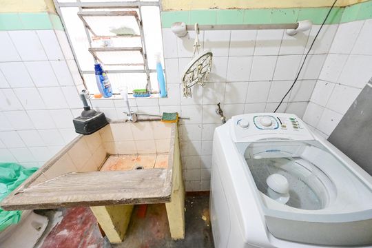 Lavanderia de casa para alugar com 2 quartos, 120m² em Saúde, São Paulo
