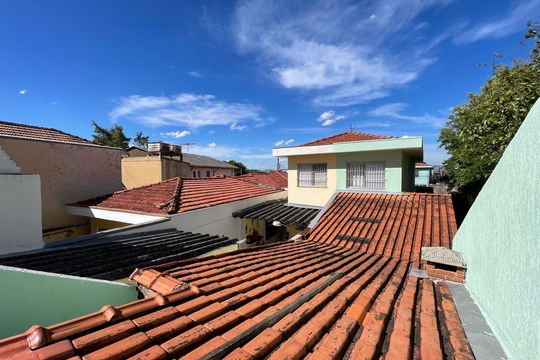 Vista de casa à venda com 3 quartos, 122m² em Jaguaré, São Paulo