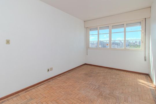 Sala de apartamento à venda com 2 quartos, 67m² em Santana, Porto Alegre