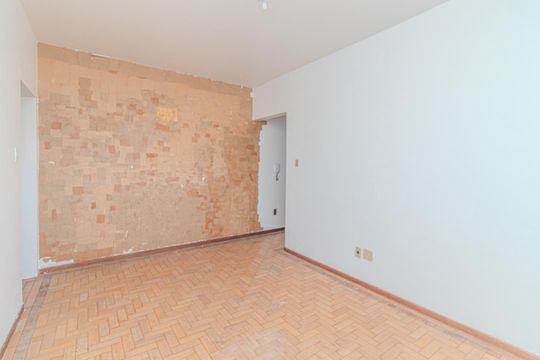 Sala de apartamento à venda com 2 quartos, 67m² em Santana, Porto Alegre