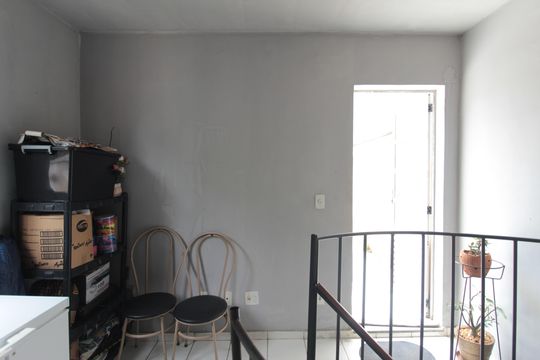 Sala de TV de apartamento à venda com 2 quartos, 97m² em Frei Leopoldo, Belo Horizonte