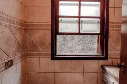 Casa à venda com 4 quartos, 330m² em Eldorado, Contagem