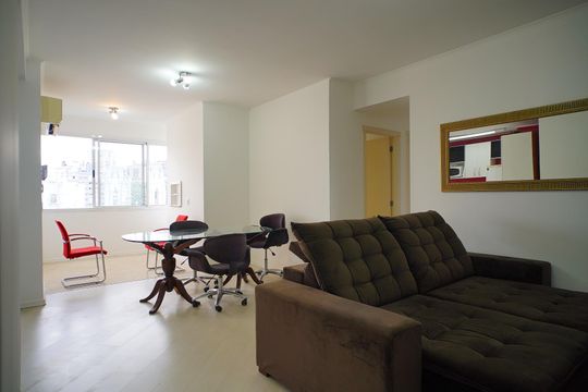 Apartamento para alugar com 2 quartos, 80m² em Floresta, Porto Alegre