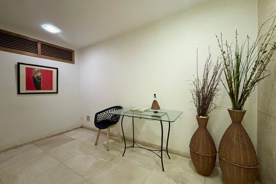 Portaria de apartamento à venda com 4 quartos, 156m² em Copacabana, Rio de Janeiro