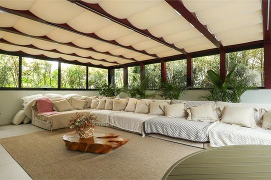 Casa de Condomínio à venda com 3 quartos, 668m² em Jardim Petropolis, São Paulo