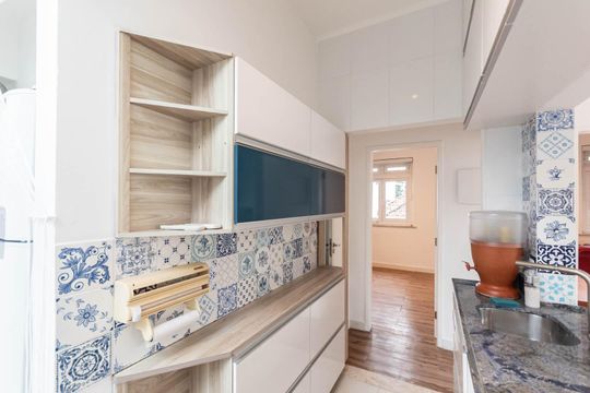 Cozinha e Área de Serviço de apartamento à venda com 2 quartos, 60m² em Tijuca, Rio de Janeiro
