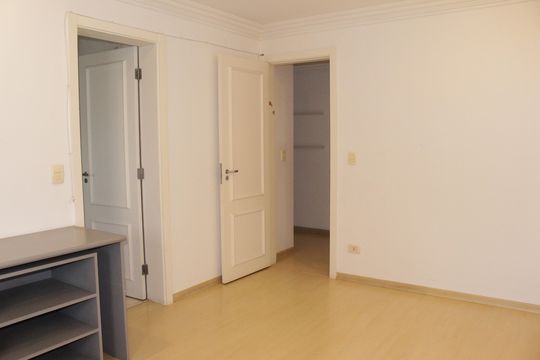 Apartamento à venda com 3 quartos, 280m² em Santa Cecilia, São Paulo