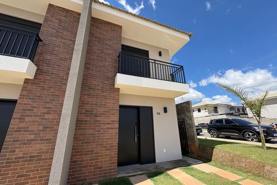 Casa de Condomínio à venda com 2 quartos, 90m² em Medeiros, Jundiaí
