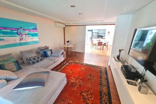 Casa à venda com 4 quartos, 454m² em Alto de Pinheiros, São Paulo