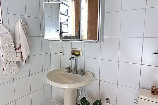 Casa à venda com 3 quartos, 170m² em Passo das Pedras, Porto Alegre