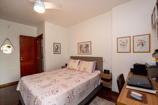 Apartamento à venda com 3 quartos, 120m² em Icaraí, Niterói