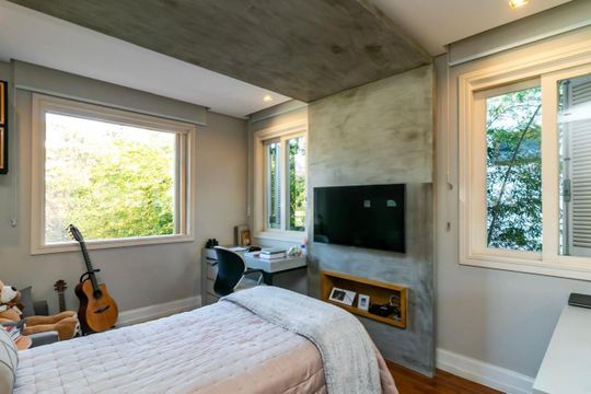 Casa à venda com 3 quartos, 656m² em Vila Tramontano, São Paulo
