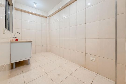 Cozinha de apartamento à venda com 2 quartos, 28m² em Sé, São Paulo