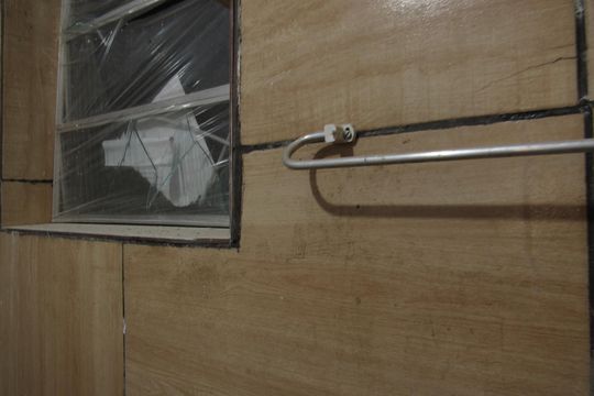 Banheiro de casa para alugar com 1 quarto, 80m² em Santa Maria, Osasco