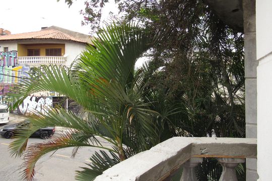 Área externa de casa para alugar com 1 quarto, 80m² em Santa Maria, Osasco
