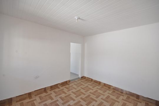 Sala de casa para alugar com 2 quartos, 153m² em Vila Mazzei, São Paulo
