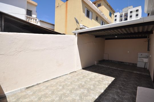 Quintal de casa para alugar com 2 quartos, 153m² em Vila Mazzei, São Paulo