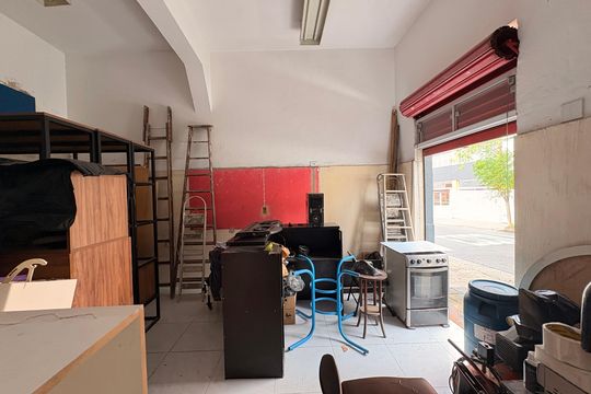 Galpão 2 de casa à venda com 4 quartos, 187m² em Parque Jaçatuba, Santo André