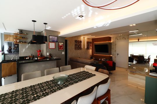 Sacada de apartamento à venda com 3 quartos, 112m² em Tatuapé, São Paulo