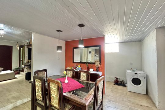 Sala de casa à venda com 3 quartos, 170m² em Canudos, Novo Hamburgo