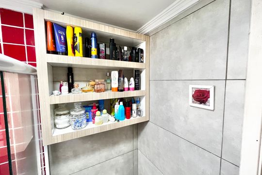 Banheiro de apartamento à venda com 2 quartos, 49m² em Vila Bela Vista (zona Norte), São Paulo