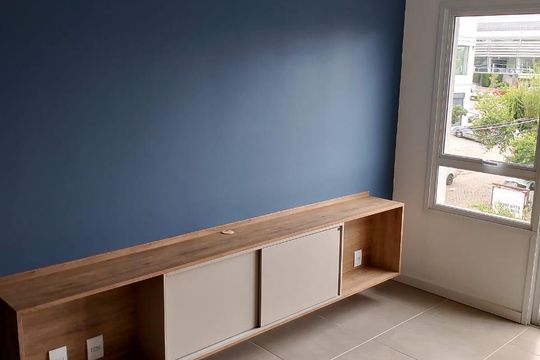 Sala  de kitnet/studio para alugar com 1 quarto, 35m² em Jardim Botânico, Porto Alegre