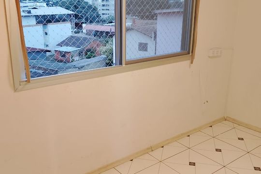Quarto 1 de apartamento para alugar com 2 quartos, 60m² em Partenon, Porto Alegre