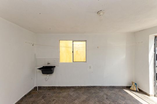 Área de Serviço / garagem de casa para alugar com 2 quartos, 90m² em Vila Penteado, São Paulo