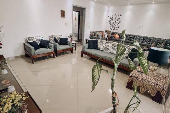 Casa à venda com 5 quartos, 220m² em Fundação, São Caetano do Sul