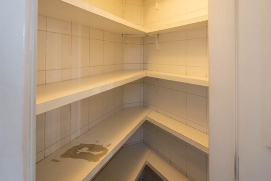 Despensa de apartamento para alugar com 3 quartos, 176m² em Vila Andrade, São Paulo