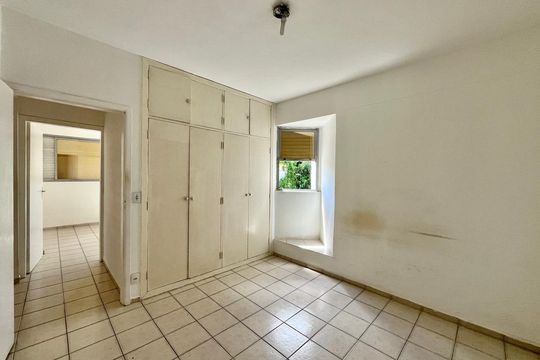 Suíte de apartamento para alugar com 2 quartos, 94m² em Taquaral, Campinas