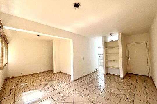 Sala de apartamento para alugar com 2 quartos, 94m² em Taquaral, Campinas