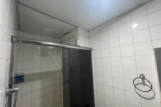 Banheiro de apartamento para alugar com 2 quartos, 54m² em Vila Oito de Maio, Duque de Caxias