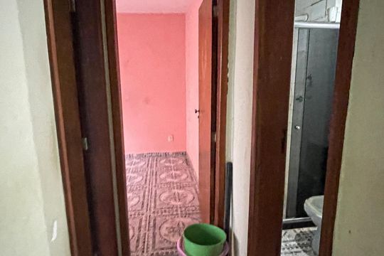 Corredor de apartamento para alugar com 2 quartos, 54m² em Vila Oito de Maio, Duque de Caxias