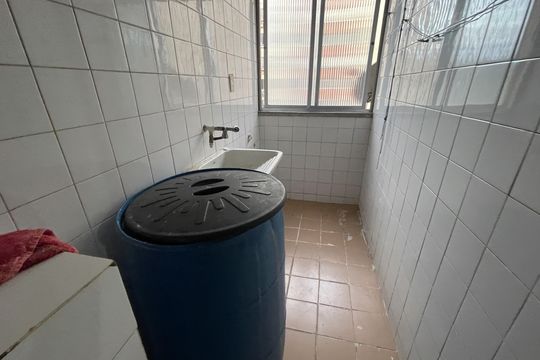 Área de Serviço de apartamento para alugar com 2 quartos, 54m² em Vila Oito de Maio, Duque de Caxias