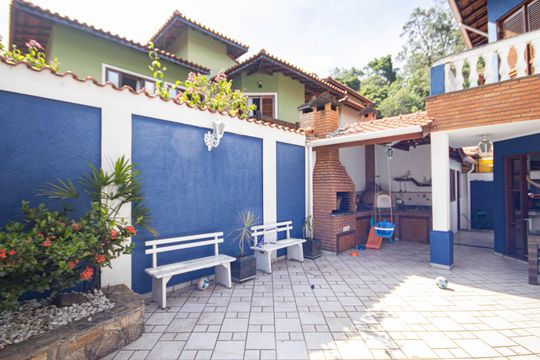 Quintal de casa para alugar com 4 quartos, 300m² em Vila Albertina, São Paulo