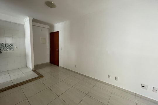 Sala de apartamento para alugar com 2 quartos, 47m² em Parque Rincao, Cotia