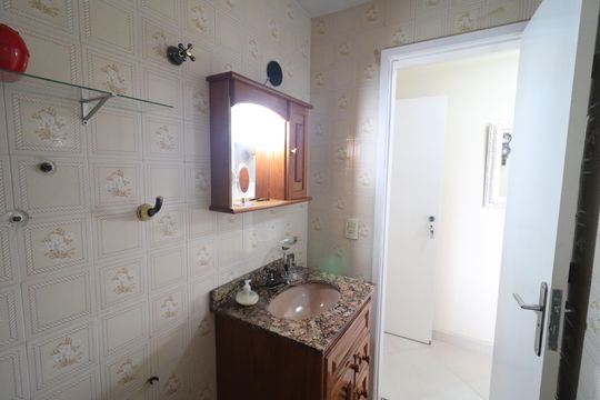 Banheiro da Suíte de apartamento à venda com 3 quartos, 98m² em Tauá, Rio de Janeiro